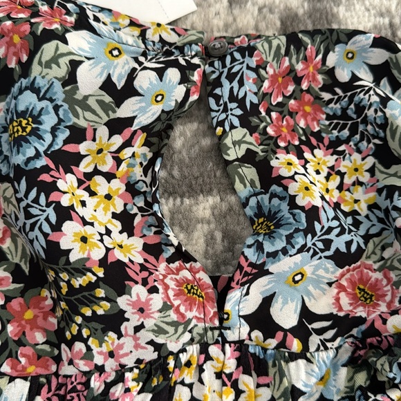 BRAND NEW - LOFT - Women’s Blouse - Medium - Picture 5 of 6